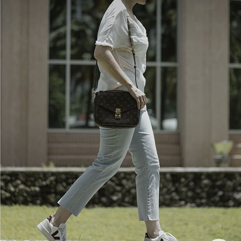 LV Pochette Métis - Picture 3 of 15